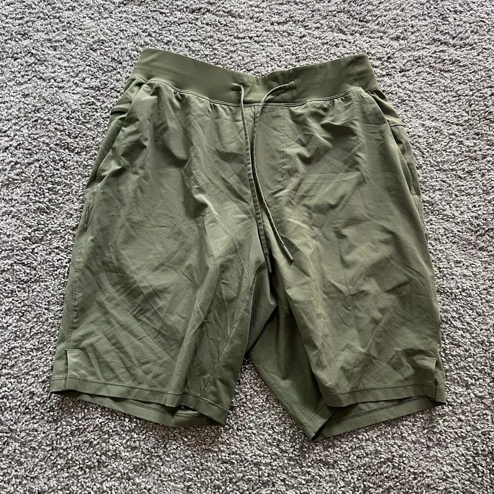 Lululemon T.H.E. Shorts 9” Lined Olive Green Mens Size Small‎ Worn Once!
